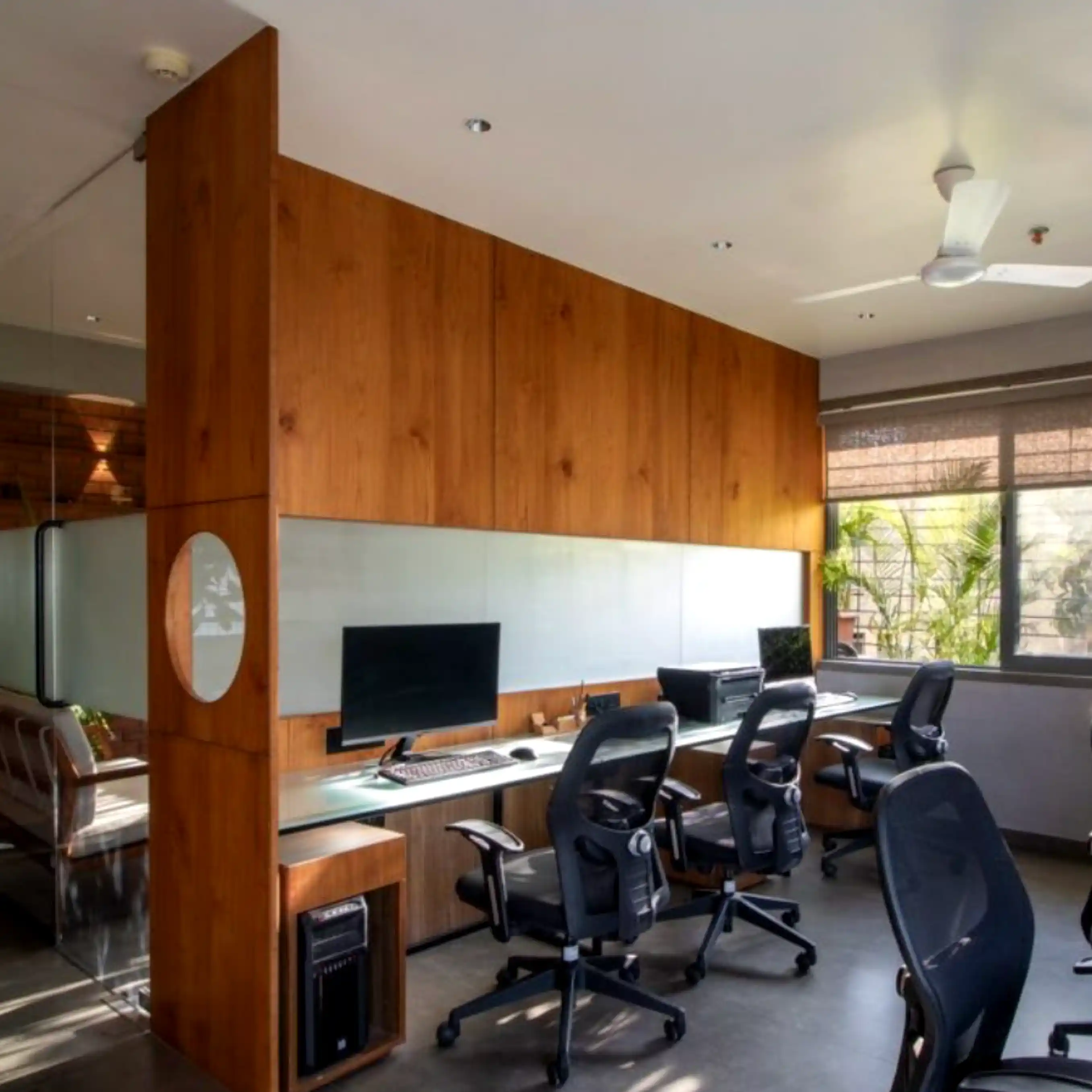 Flowrush open office